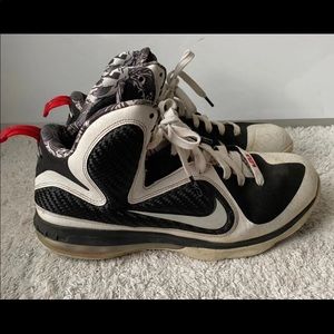 Nike Lebron 9 IX "Freegums" White Black